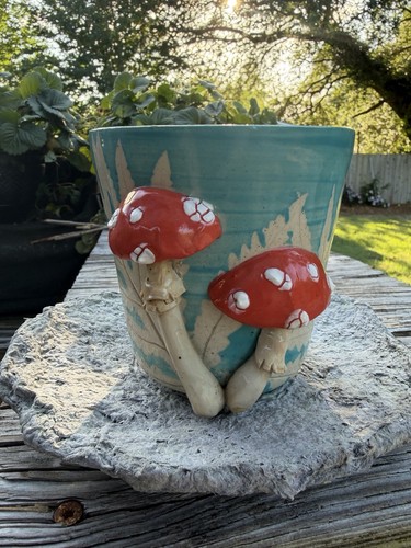 Handmade studio pottery - studio,