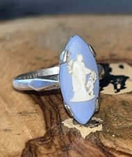 Vintage Wedgwood Ring Blue