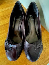 BHS Brown Shoes Bow & Kitten
