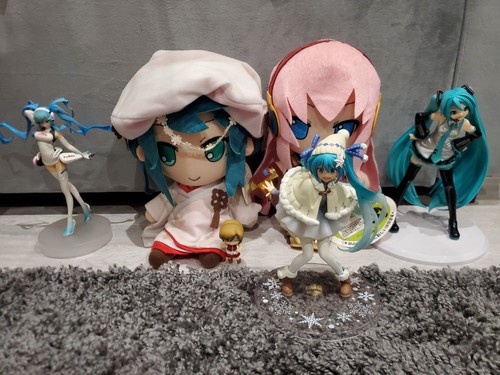 Hatsune miku vocaloid plush - hatsune,
