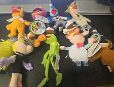 Lot 8 Starbucks Mini Finger