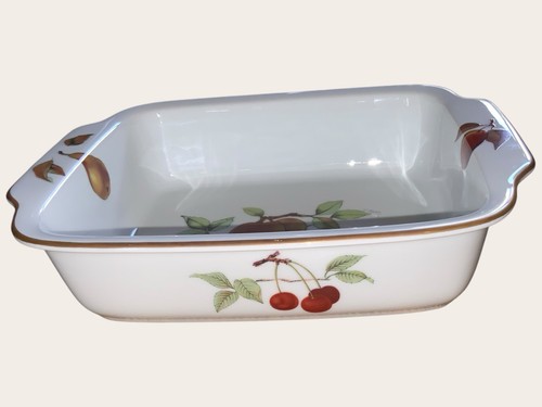 Royal worcester evesham gold - worcester,