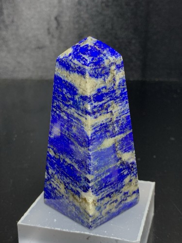 Top quality lapis lazuli - top,