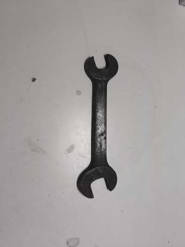Vintage spanner garage - j.a.,