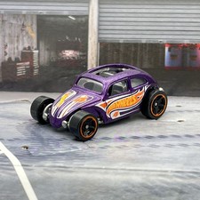 Hot Wheels Custom Volkswagen Beetle Metalflake Purple 2012 1:64 Diecast [23j]