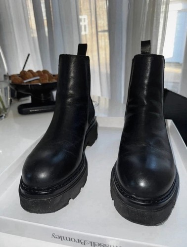 Russell bromley black - russell, &