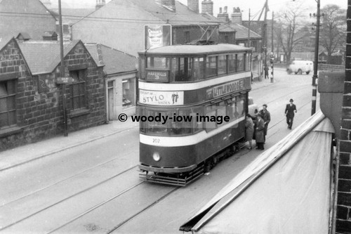 A0238 leeds tram 202 to - -,