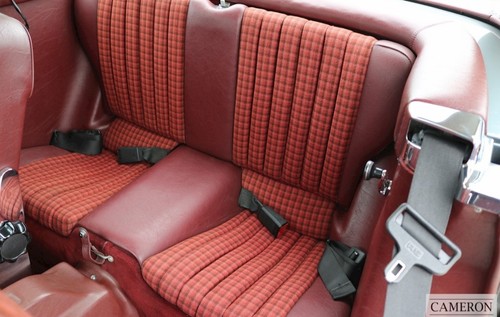 Mercedes r107 red sport - r107,
