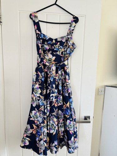 Brand new stella morgan floral - brand,