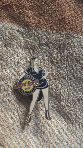 Nottingham hard rock cafe pin - hard,
