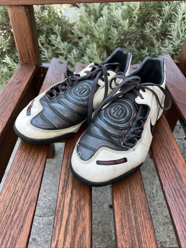 Nike total astro - total,