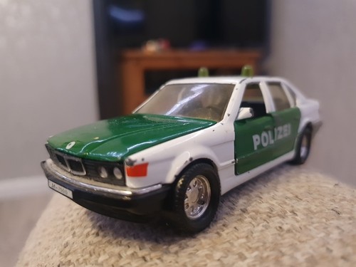 Toy model police car - toy/model,