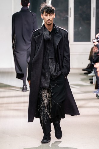 Yohji yamamoto aw19 runway - yamamoto,