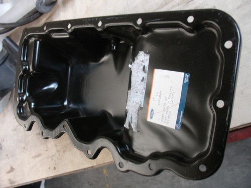 1053869 engine oil pan sump - engine,
