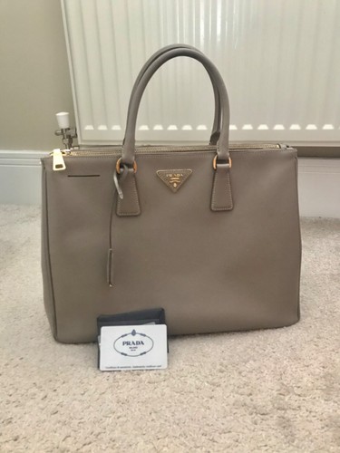 Prada saffiano lux - prada,