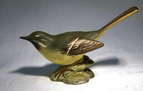Beswick bird grey - bird,