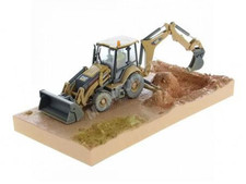 DIECAST MASTERS - CAT 420F2