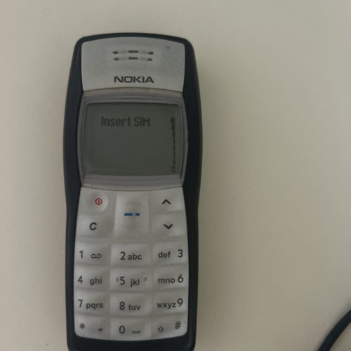 Nokia 1100 vintage mobile