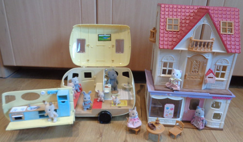 Sylvanian families bundle