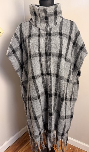 Zara women gray black plaid - women's,