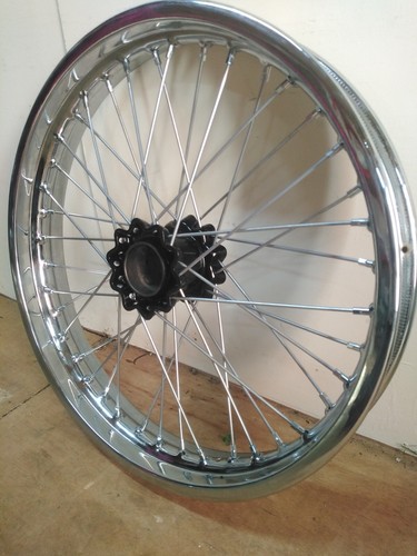 Bsa a50 a65 crinkle hub - 18",