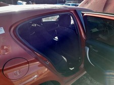 BMW 1 SERIES DOOR RUBBER F20 116I SE DOOR SEAL REAR RIGHT SIDE  7320395