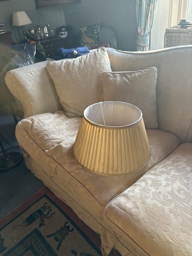 Large gold colour - large,