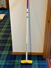 Super Canadian 'Curl Master'