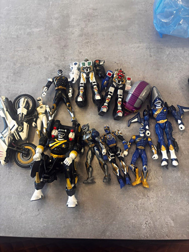 Power rangers wild - power, force