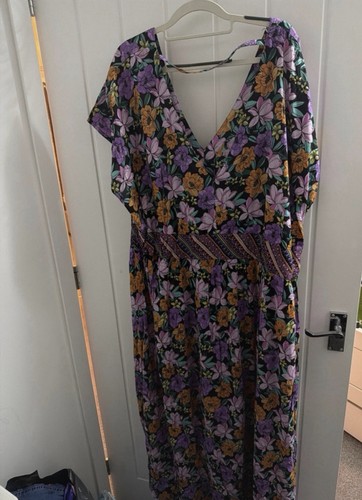 Women purple floral neck - purple,