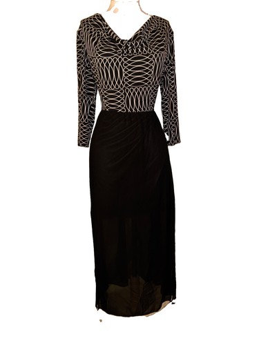 Focus petite black - en,