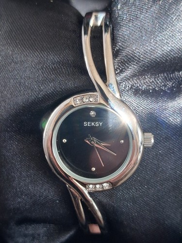 Ladies seksy sekonda - by,