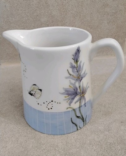 Highgrove pottery camassia - highgrove,