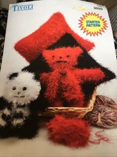 Tivoli Knitting Pattern Cushion,Teddy Bears