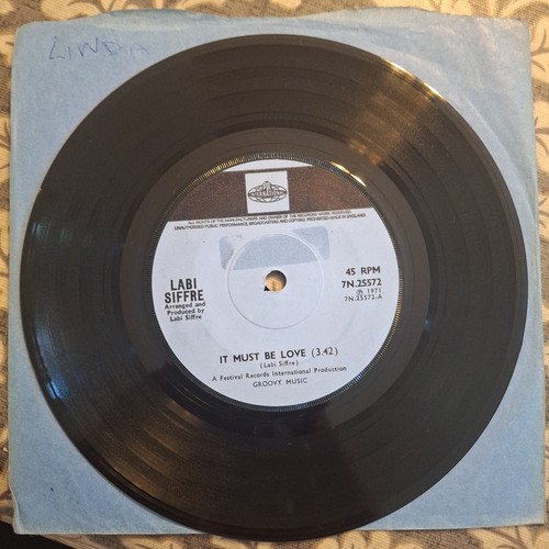 Labi siffre must love - labi,