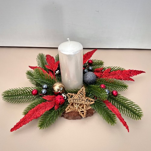 Christmas candle holder