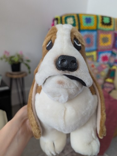 Vintage hush puppy plush - hush,