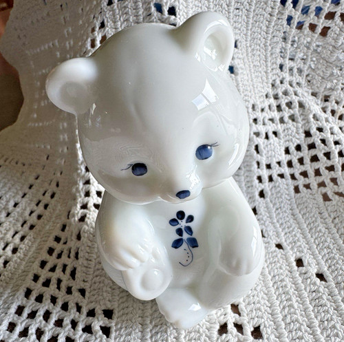 Fenton art glass milk - art,