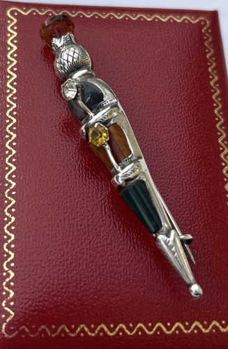 Scottish dirk kilt - dirk, pin