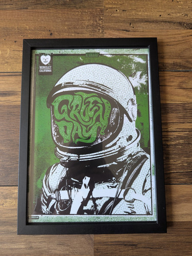 Green day framed - framed, kerrang!