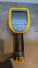 Fluke TiS20 Thermal Imaging Camera  2 x battery  plus charger USED