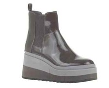 NWT Platform Naked Feet Guild