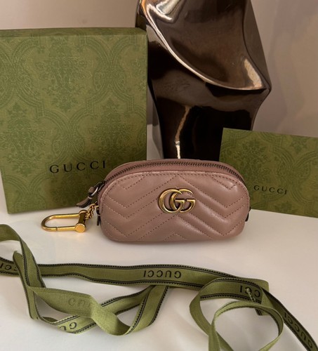 Authentic gucci marmont - gg,