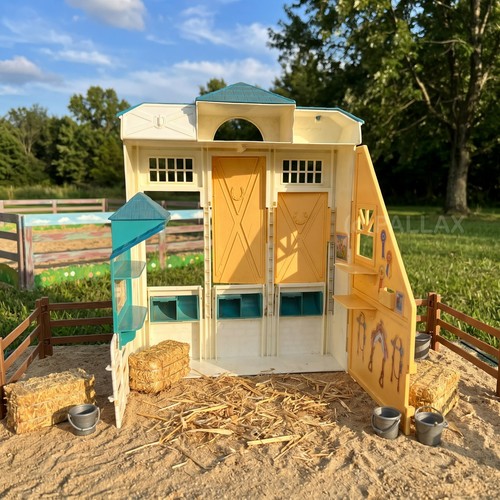 Barbie 18428 riding stable - barbie,