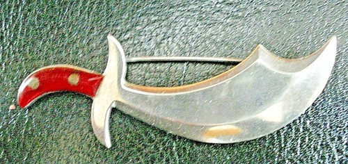 Rare 1900 silver tone - rare,
