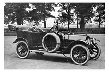 pu1394 - Early Motor Car at Racecourse , Doncaster - print 6x4