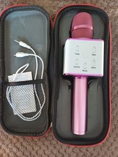 Q7 Wireless Microphone And