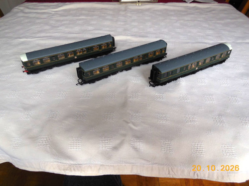 Model railways trains - trains, gauge