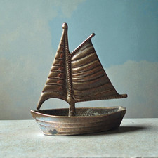 Vintage brass chinese junk - vintage,
