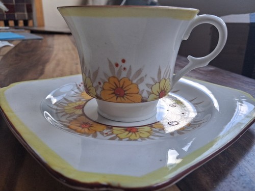 Cws cup saucer - cup, side